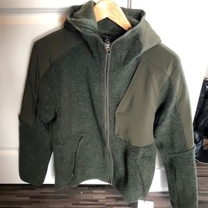 Lululemon Tundra Trek Full Zip